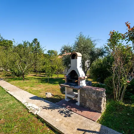 Casa vacanze Franjo-1 By Interhome *