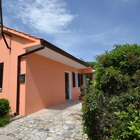 Franjo-1 By Interhome *